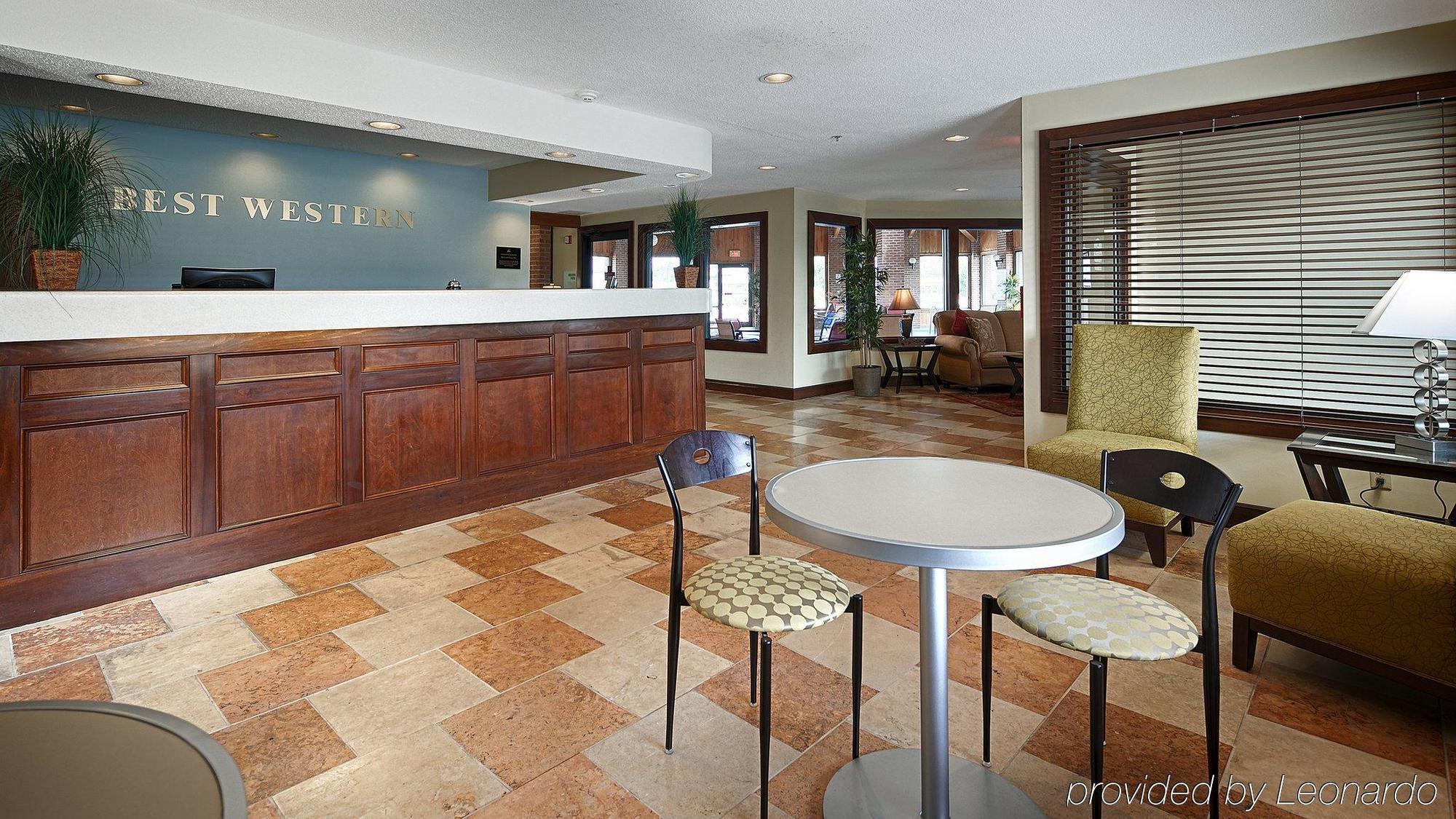 Best Western Norwalk Buitenkant foto